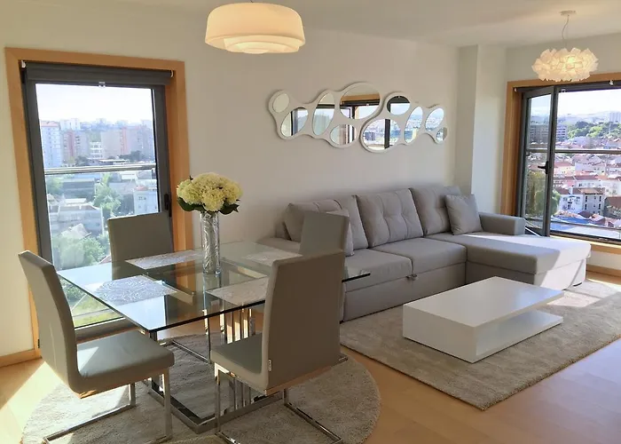 Finest - Expo Riverside