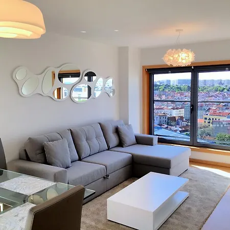 Finest - Expo Riverside リスボン